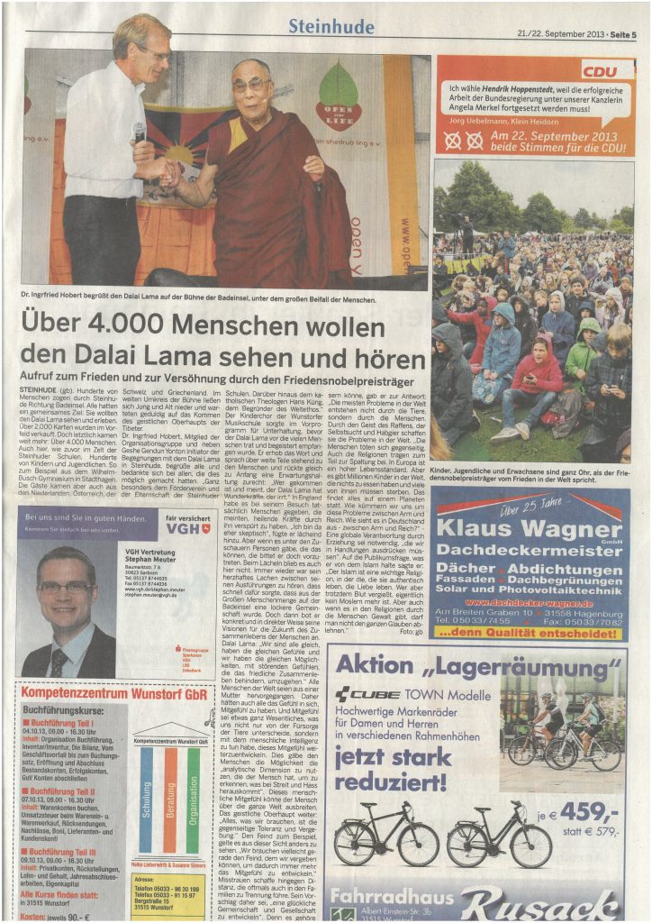 Über 4.000 Menschen wollen den Dalai Lama sehen und hören